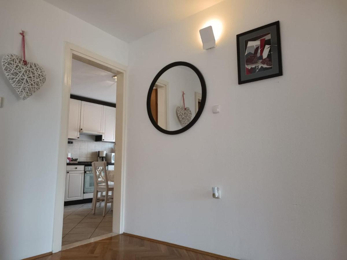 Diocletian Garden Centar Apartment สปลิท ภายนอก รูปภาพ